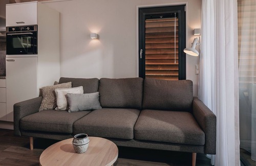 Nieuwvliet House | Tiny House in Nieuwvliet-Bad near Beach