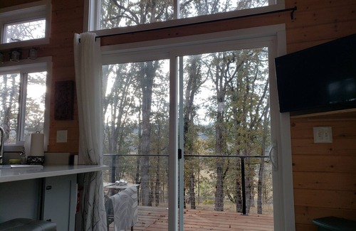 Molalla Cabin | Tiny House is a Quiet Oak Grove
