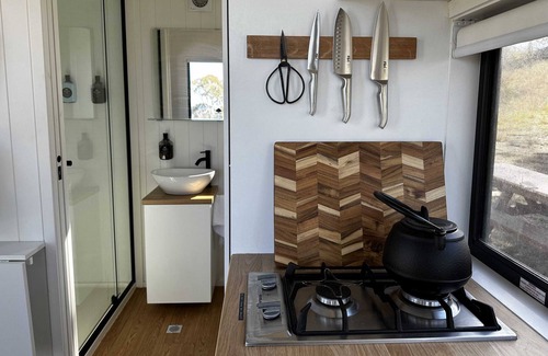 Ramsay Cabin | Tiny Kya Summary: A f