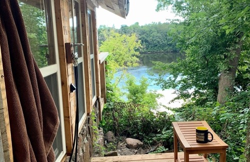 St. Cloud Cabin | Tiny rustic home next to the Mississippi