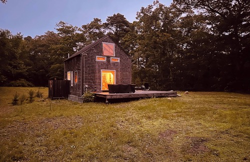 Vineyard Haven Cabin | Tiny Tisbury