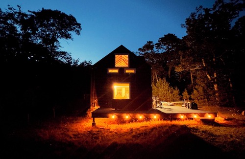 Vineyard Haven Cabin | Tiny Tisbury