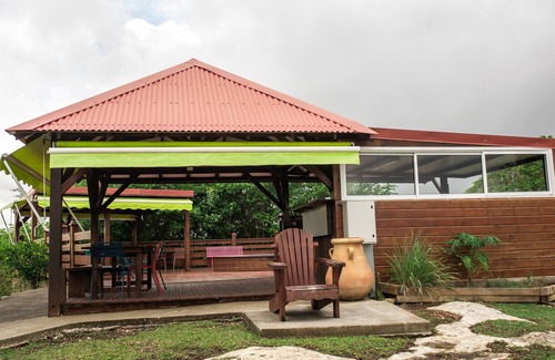 Saint-Louis Cabin | Tipi Gomyé Wouj 6