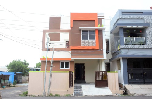 Tiruchirappalli Villa | TIRVZR HOME STAYS ! FAMILY SIZED SERVICE APPARTMENTS