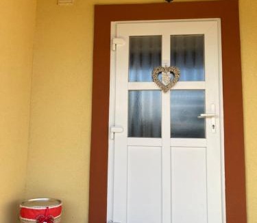 Tiszacsege Apartment | Tiszavirág Vendégház