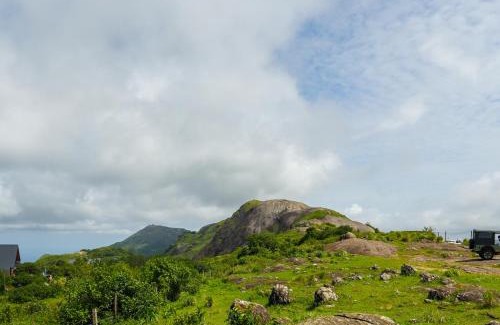 Vagamon Villa | Tiyans Stone Castle Private Tea Villa Vagamon by VOYE HOMES