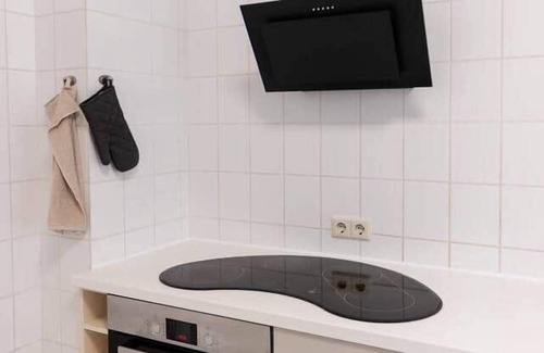 Stendal House | To complete