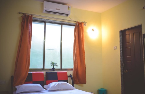 Nagaon Hotel | To explore beautiful beaches of Alibag, we suggest you stay with us at Hotel.