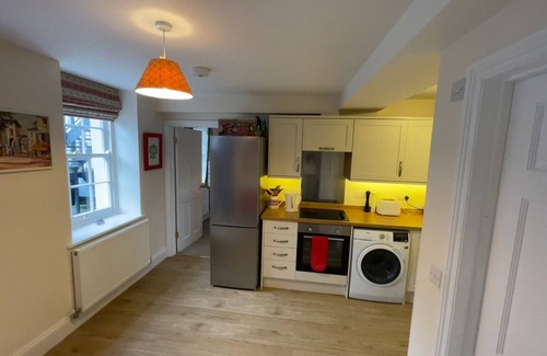 Shaftesbury Apartment | Tobys Court - ground floor apartment with private parking