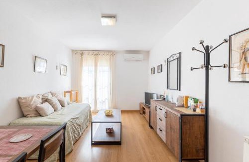Villamiel de Toledo Apartment | Toledo ciudad de las tres culturas , un lugar para disfrutar todas las familias con sus hijos " DESAYUNO INCLUIDO"