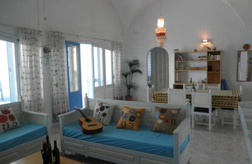 al hmeri House | Tomoko & Salah.Rafraf Beach