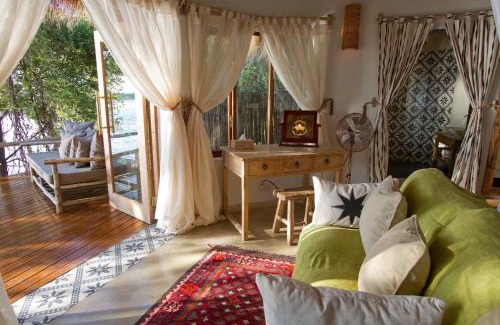 Simonga Cabin | Tongabezi