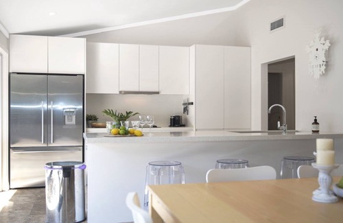 Pearl Beach House | Tonic Guesthouse by HolidayCo.