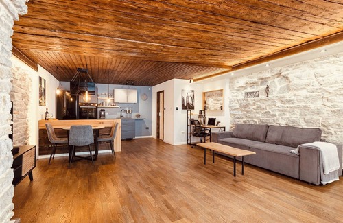 Old Town Apartment | Toompea Castle Hideaway