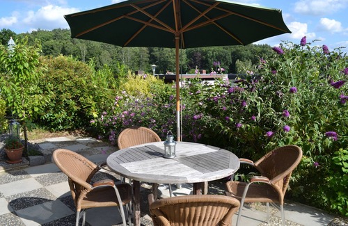 Geesthacht Apartment | Top apartment in dream location in the east of Hamburg (also long-term rental)