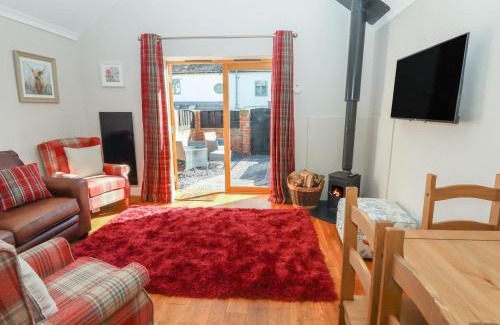 Felton House | Top Farm Lodge