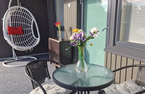 Aviapolis Apartment | Top Floor Cozy 1-Bedroom Apartment in Vantaa with Close to the Airport