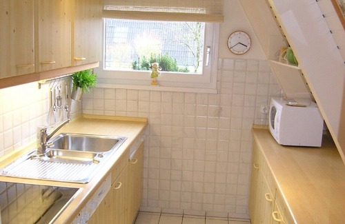 Damp House | Top furnishing, by the beach