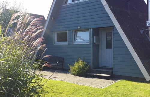 Damp House | Top furnishing, by the beach