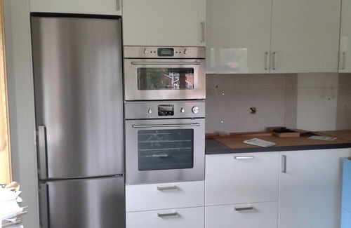 Immeln Ski Chalet | Top modern holiday home with stunning lake views on Lake Immeln