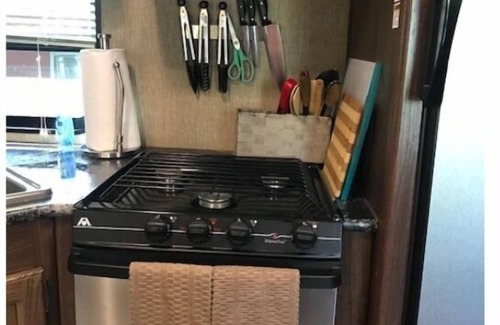 Whitney House | Top of Hill Country, 2 miles to Lake Whitney/Brazos River. Pet Friendly!