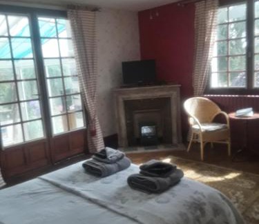 Darnac Bed & Breakfast | Touch of Spain in Rural France