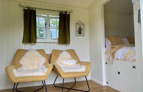 Llangollen House | Tower Farm Holidays