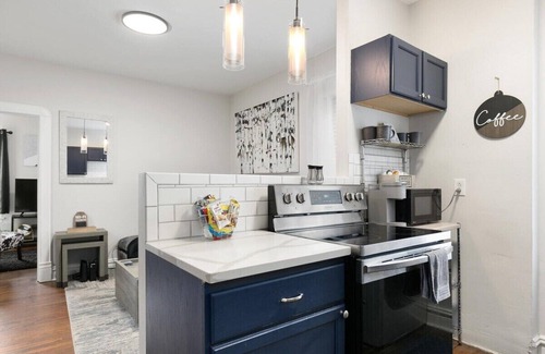 Tower Grove East Apartment | Tower Grove Twins 2bd