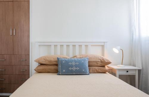 Kallithea Apartment | Town house by Phoenix Apartments