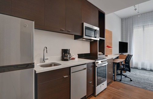 Downtown Cincinnati Hotel | TownePlace Suites by Marriott Cincinnati Downtown