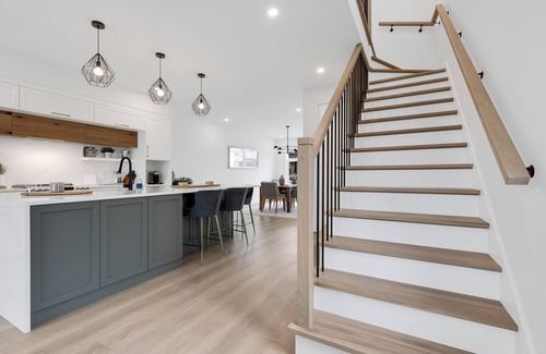 Mirabel House | Townhome with Spa in Mirabel -1