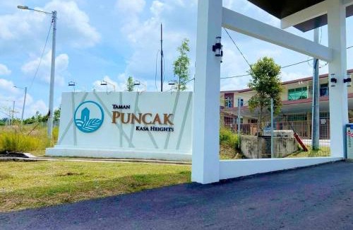 Kampung Jelatang House | Townixi Stay