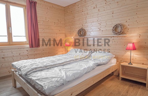 St. Luc Ski Chalet | Très joli 3 pièces d'un bas de chalet, entièrement rénové et joliment décoré, idéal pour 4 personnes