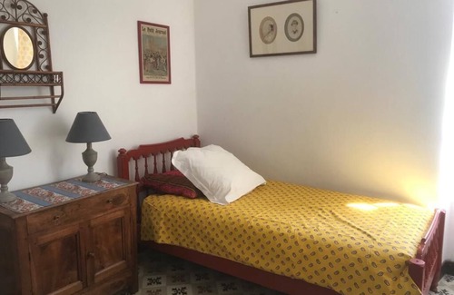 Boulbon Other | Traditional farmhouse in Provence - Haven of peace and greenery