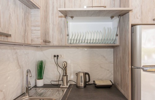 Halepa House | Traditional Home