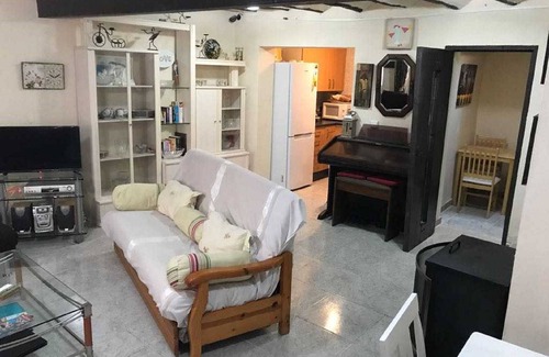 Sax House | TRADITIONAL SPANISH TOWN HOUSE INLAND SAX ALICANTE. SLEEPS 6 BED WIFI