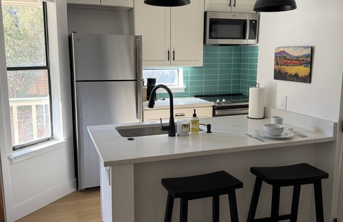 Mapleton Hill Condo | Trails, privacy and proximity; downtown condo