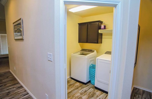 Midland House | Tranquil 3-bedroom house with AC in charming Midland