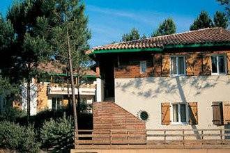 Moliets-et-Maa Apartment | Tranquil apartment with a garden, just 350 m. from the beach