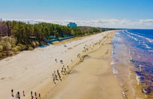 Narva-Joesuu Apartment | Tranquil apartment with WiFi in Narva-Jõesuu with a walking distance to a beach!