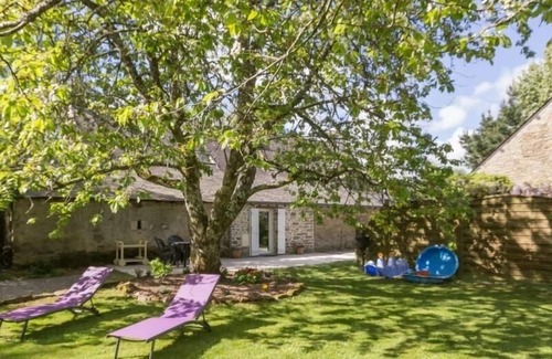 Herbignac Cottage | Tranquil Family Cottage in Brière Park with Garden & Play Area