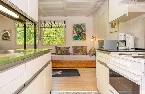 Ry House | Tranquil Lakeside Retreat in Ry-By Traum