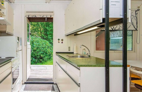 Ry House | Tranquil Lakeside Retreat in Ry-By Traum