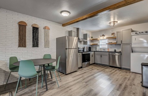 Stillwater Apartment | Tranquil Retreat in Stillwater - Free Parking
