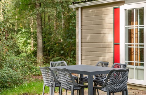 Borger Ski Chalet | Tranquil Stay in Drenthe