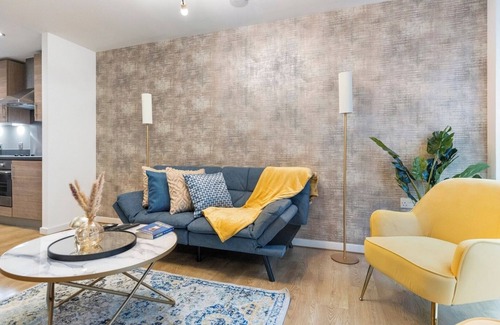 Hackney Downs Apartment | Tranquil Urban Haven