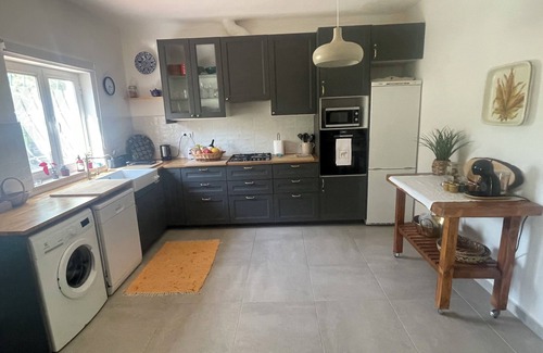 Canha Cottage | Tranquila Quinta Portuguesa a 45 Minutos de Lisboa com Arvores Frutos e Vinha