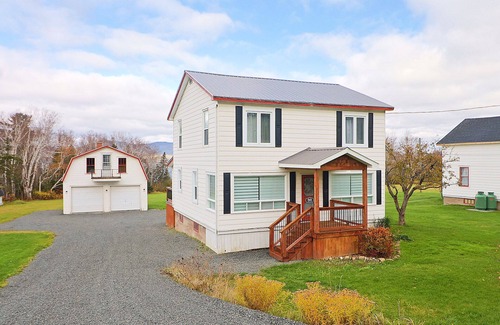 Listuguj Mi'gmaq First Nation House | Tranquility at Birchwind Cottage