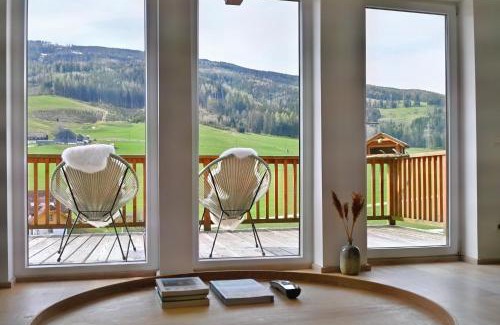 Falkenburg House | Traum Chalet mit Privatwald