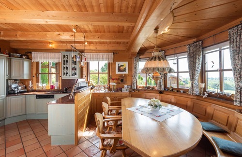 Velden am Worther See House | Traumhaftes Ferienhaus für 10 Personen in der Marktgemeinde Velden am Wörthersee